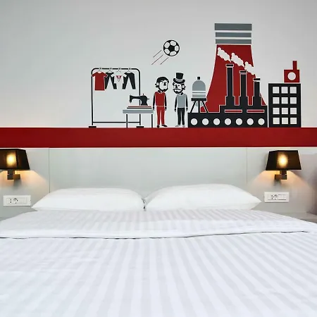 Ibis Styles Arad Hotel Exterior photo